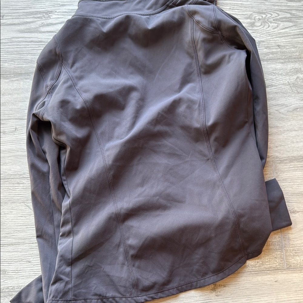 Gray Jacket Fitted Performance Style - Picture 3 of 3